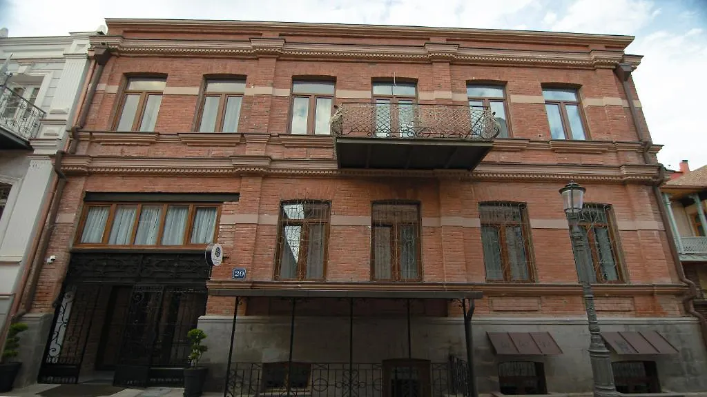 Boutique Hotel Manufactura Tbilisi 4*,